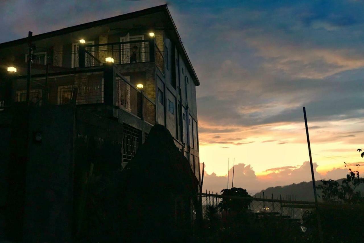 Vacation House In Baguio With Amazing Sunset Views Baguio City Exterior photo
